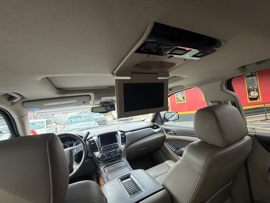 2017 Chevrolet Tahoe Image 13