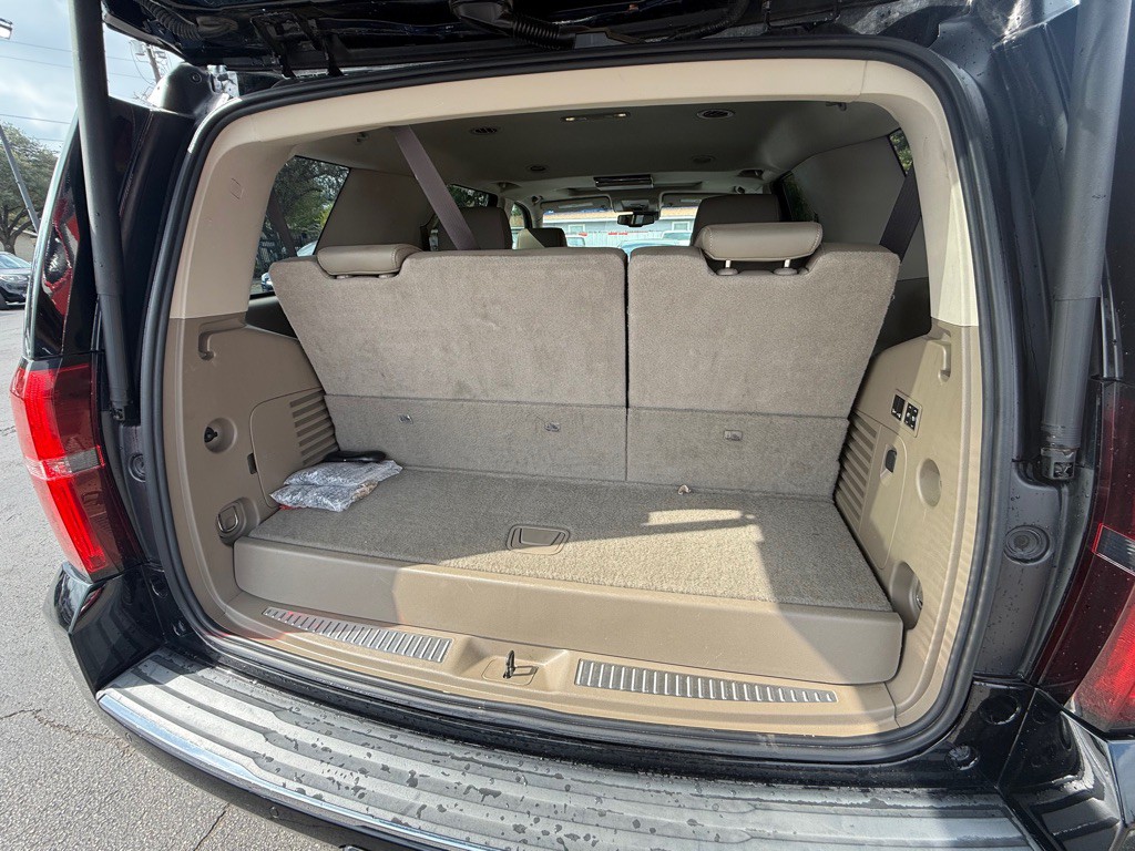 2017 Chevrolet Tahoe Image 14