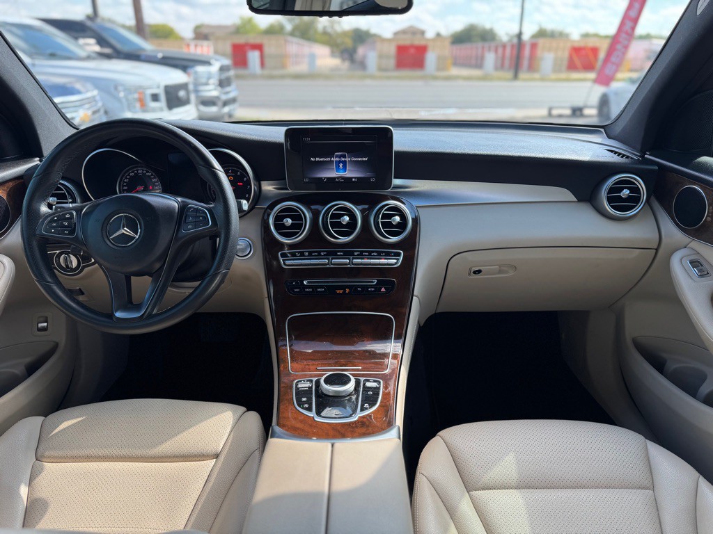 2018 Mercedes-Benz GLC-Class Image 21