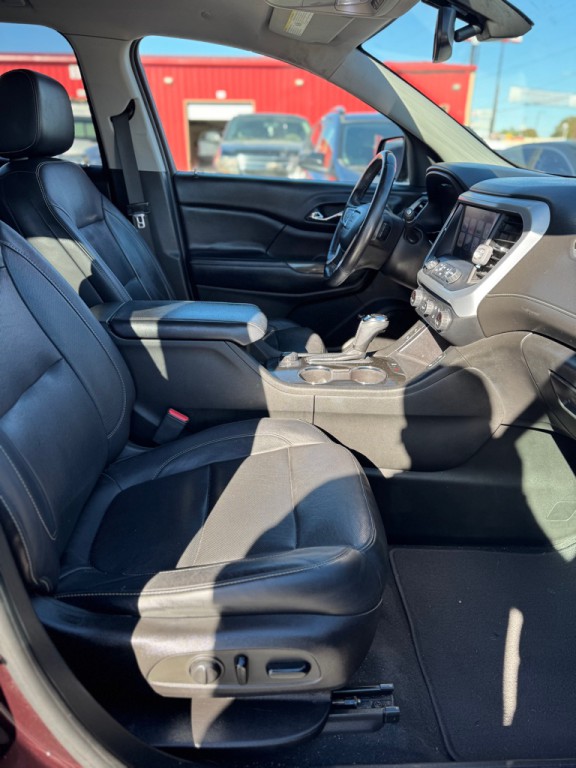 2017 GMC Acadia Image 16