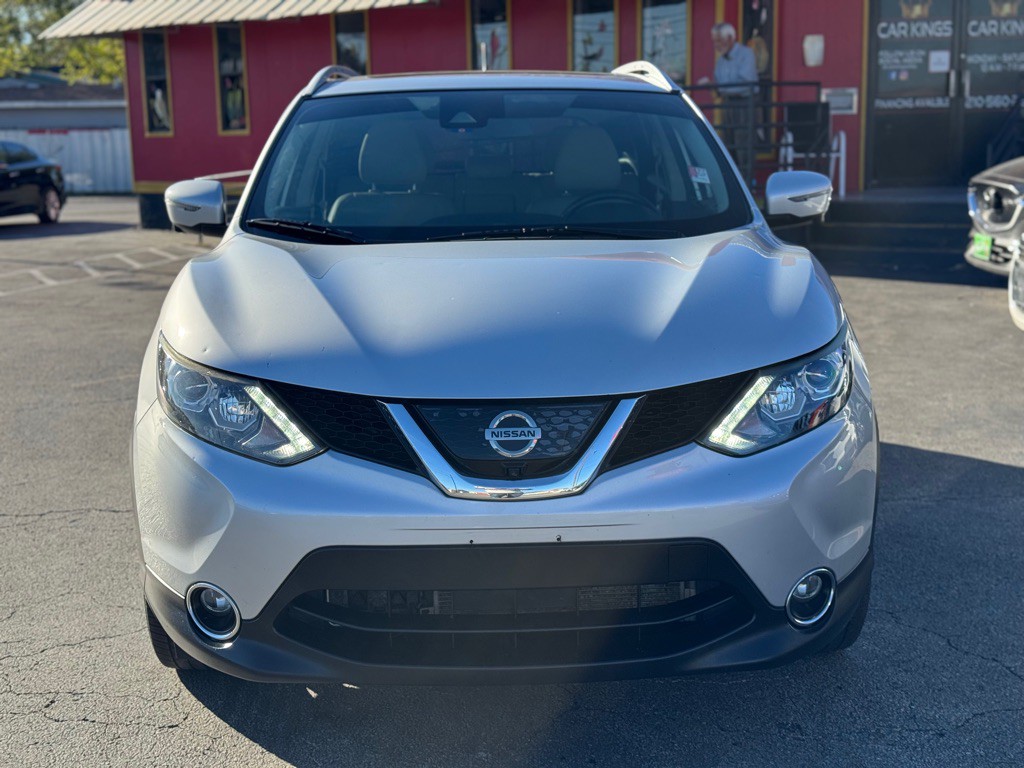 2018 Nissan Rogue Image 11