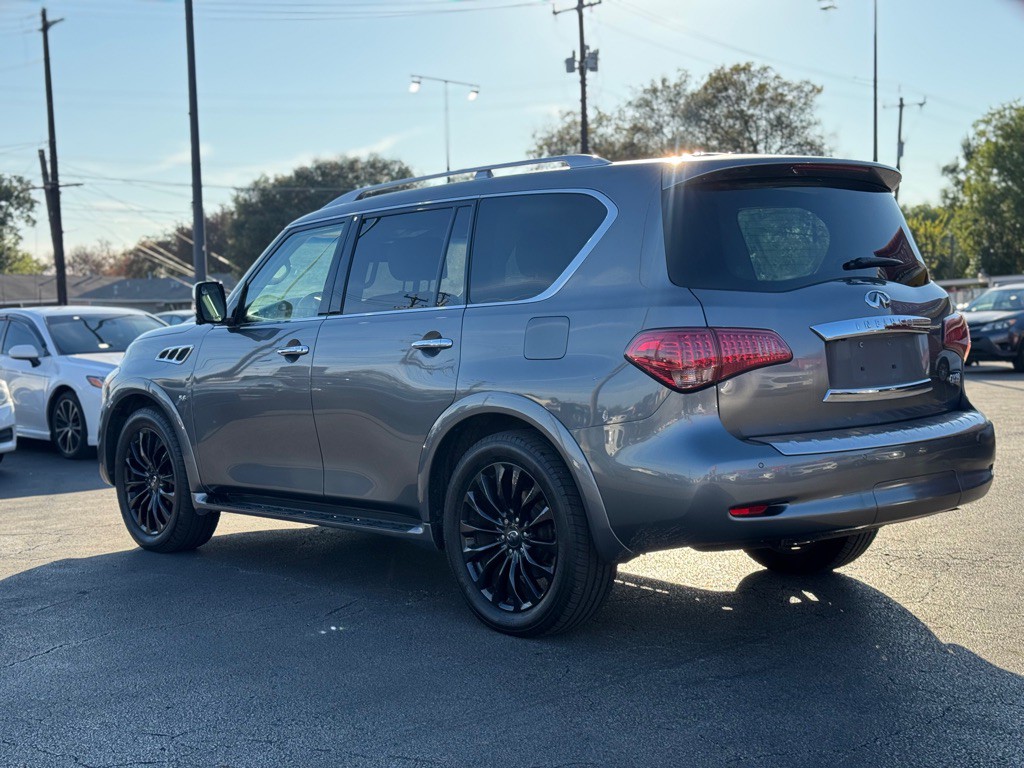 2017 INFINITI QX80 Image 6