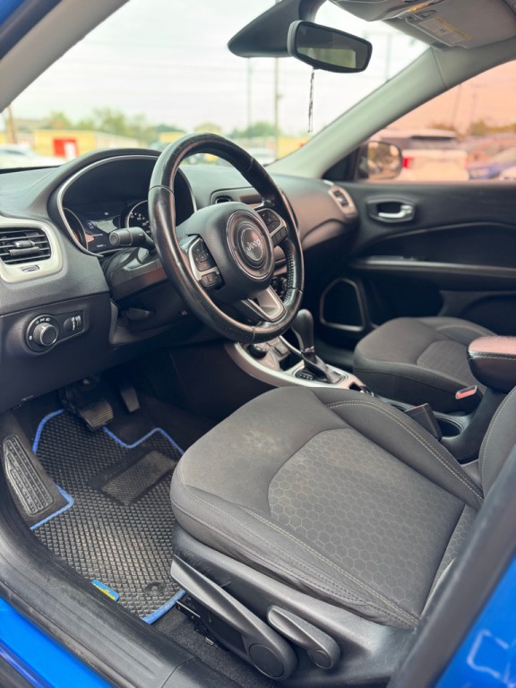 2019 Jeep Compass Image 12