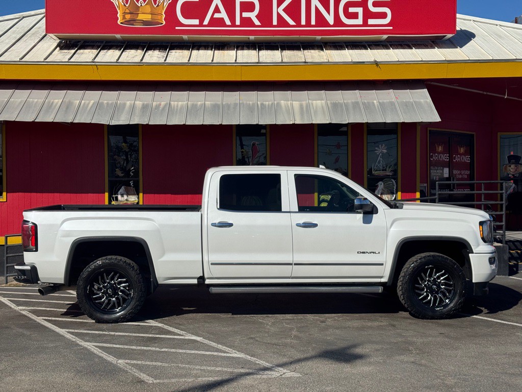 2017 GMC Sierra Image 10