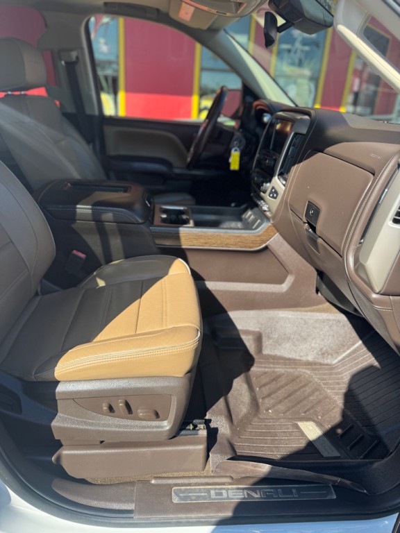 2017 GMC Sierra Image 18