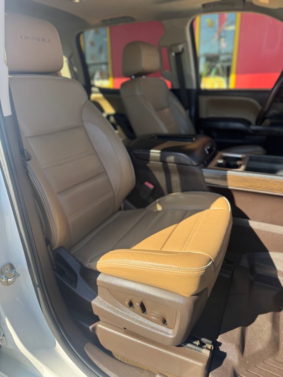 2017 GMC Sierra Image 19