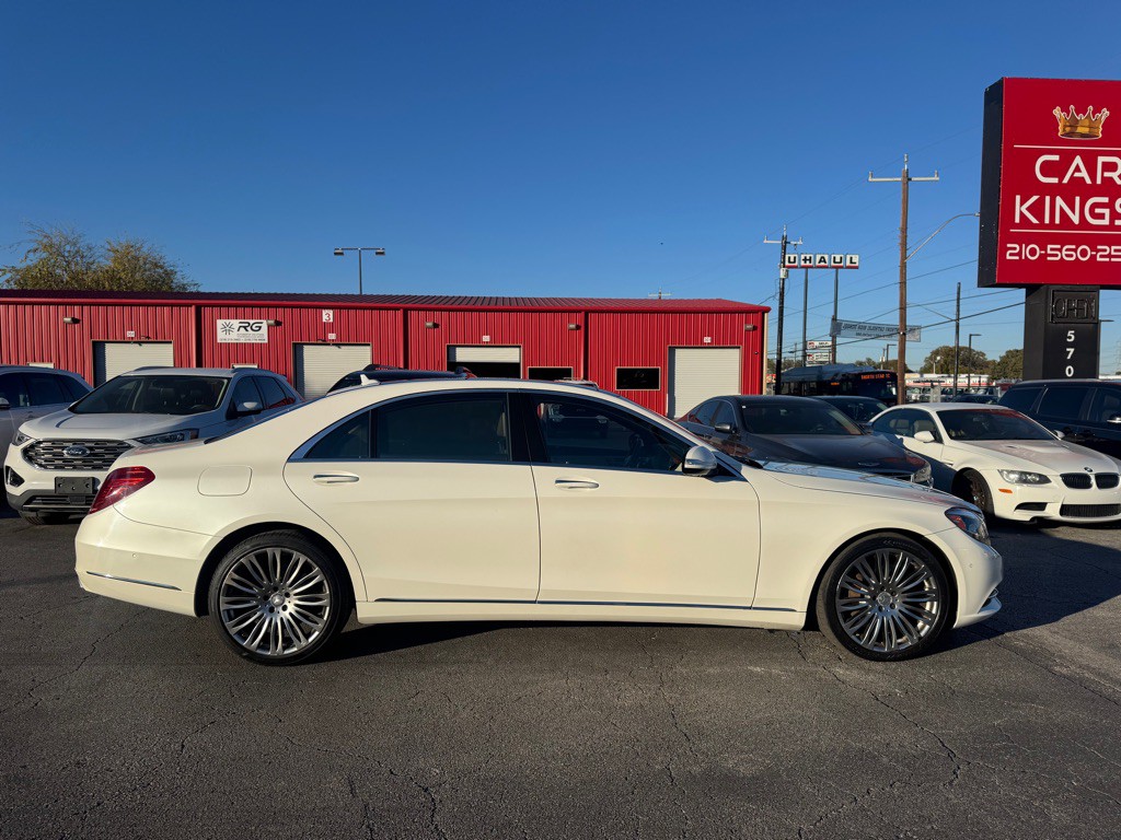 2015 Mercedes-Benz S-Class Image 9