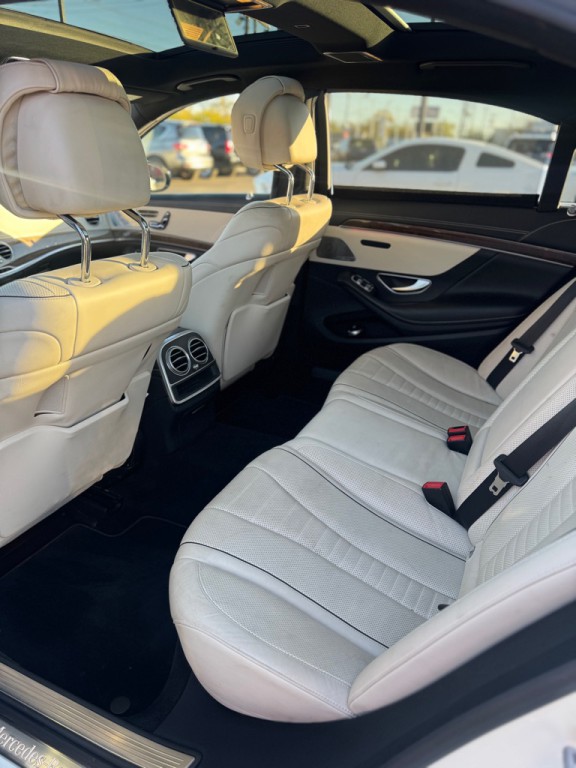 2015 Mercedes-Benz S-Class Image 19