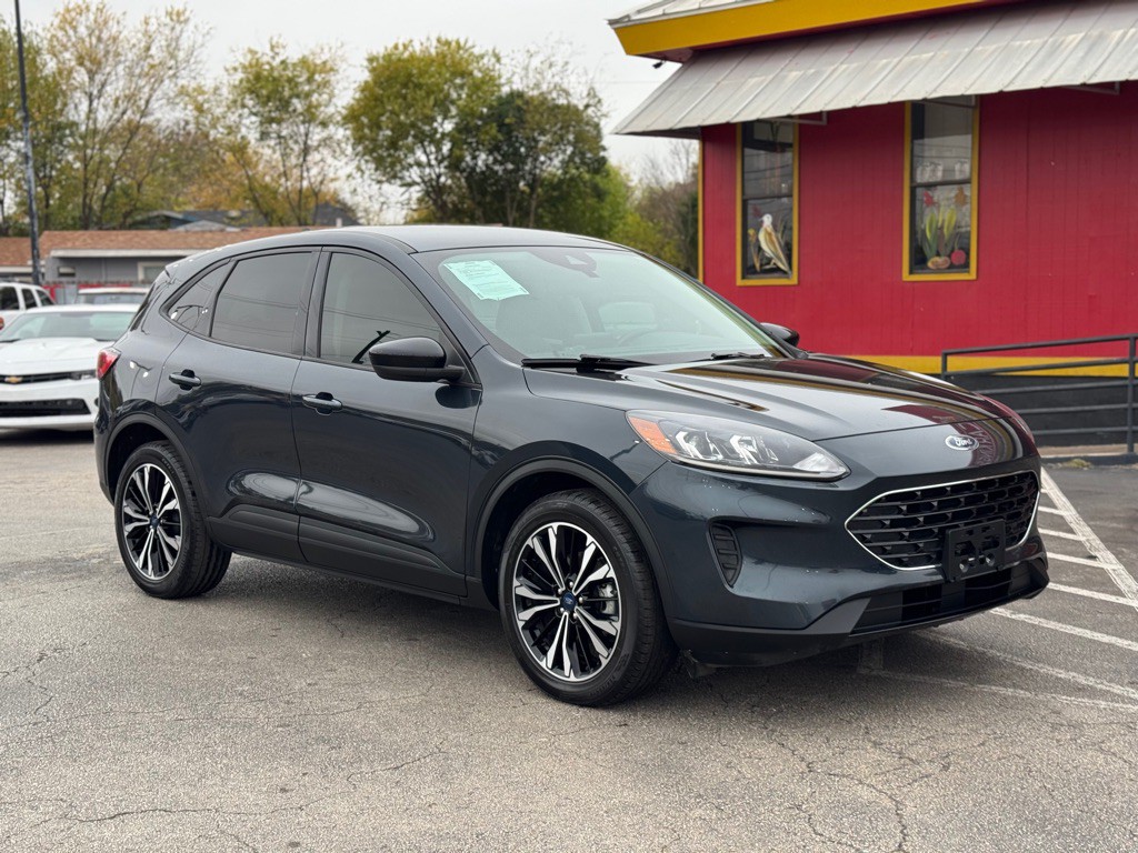 2022 Ford Escape Image 10