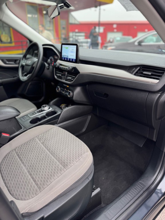 2022 Ford Escape Image 15