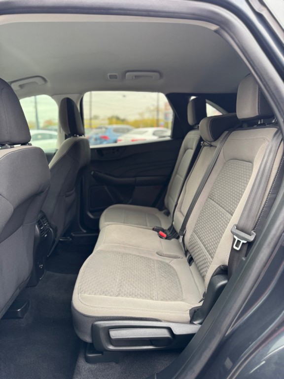 2022 Ford Escape Image 18