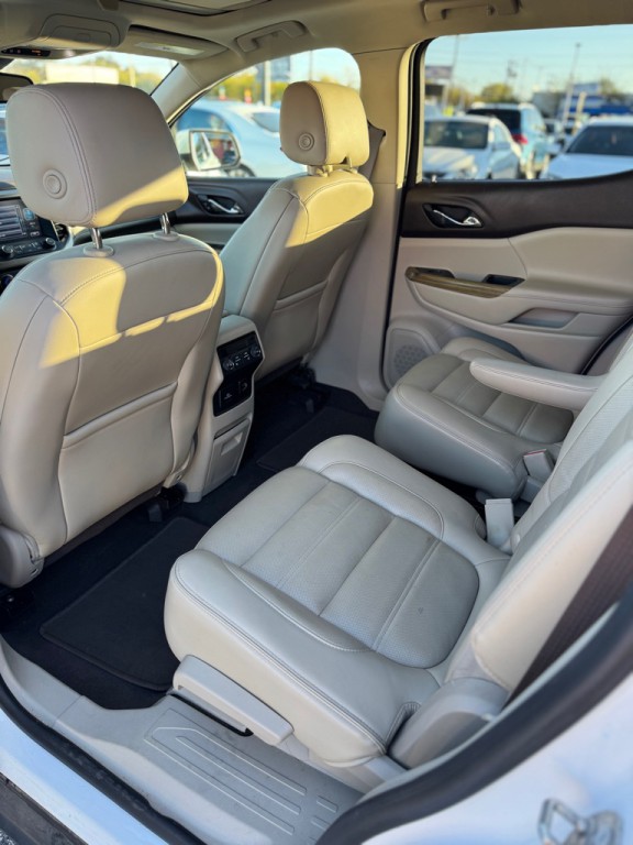 2018 GMC Acadia Image 21