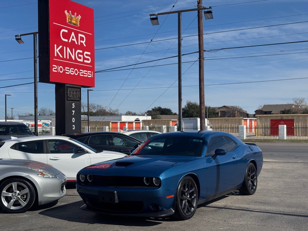 2021 Dodge Challenger Image 2