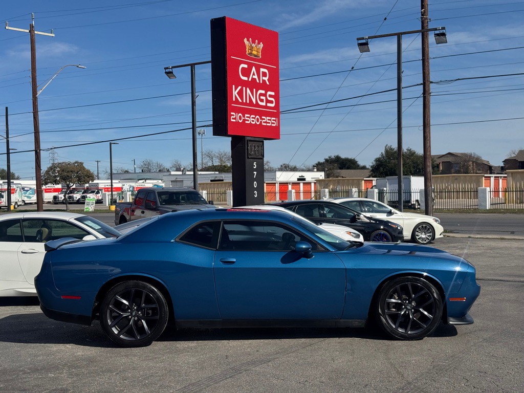2021 Dodge Challenger Image 10