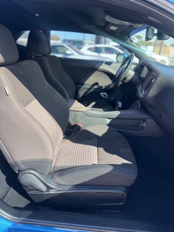 2021 Dodge Challenger Image 16