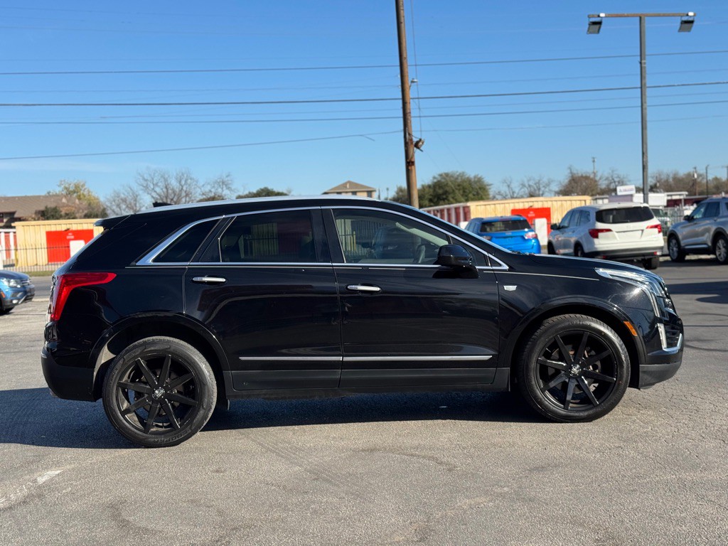 2017 Cadillac XT5 Image 9