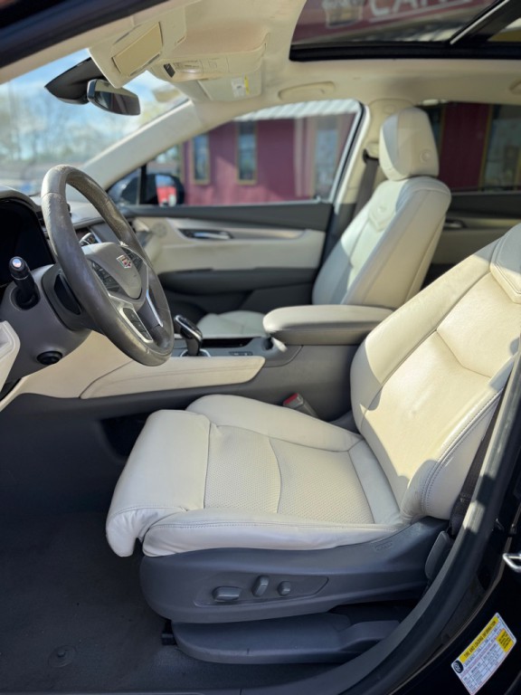 2017 Cadillac XT5 Image 13