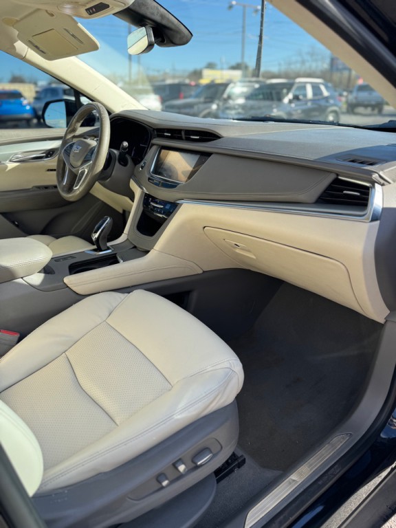 2017 Cadillac XT5 Image 15