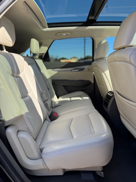 2017 Cadillac XT5 Image 17