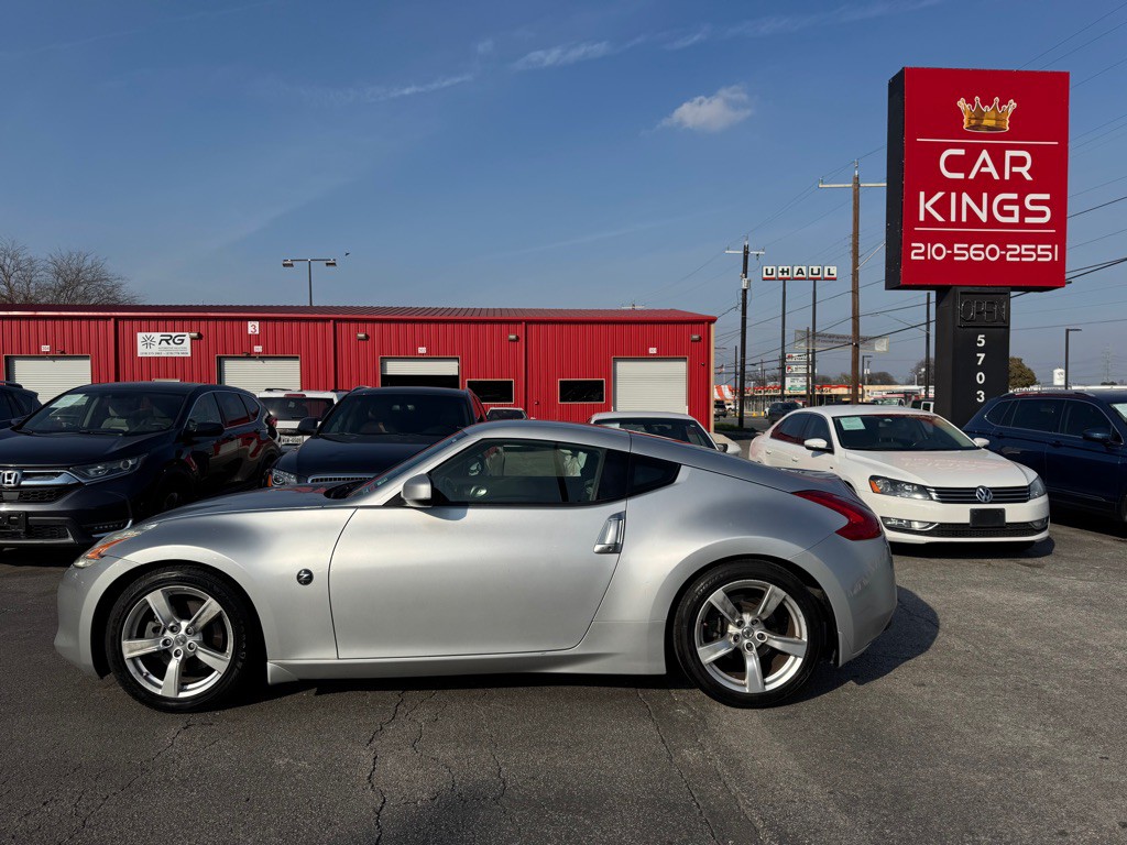 2012 Nissan 370Z Image 5