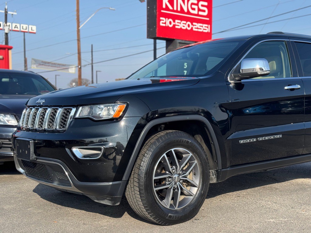 2017 Jeep Grand Cherokee Image 4