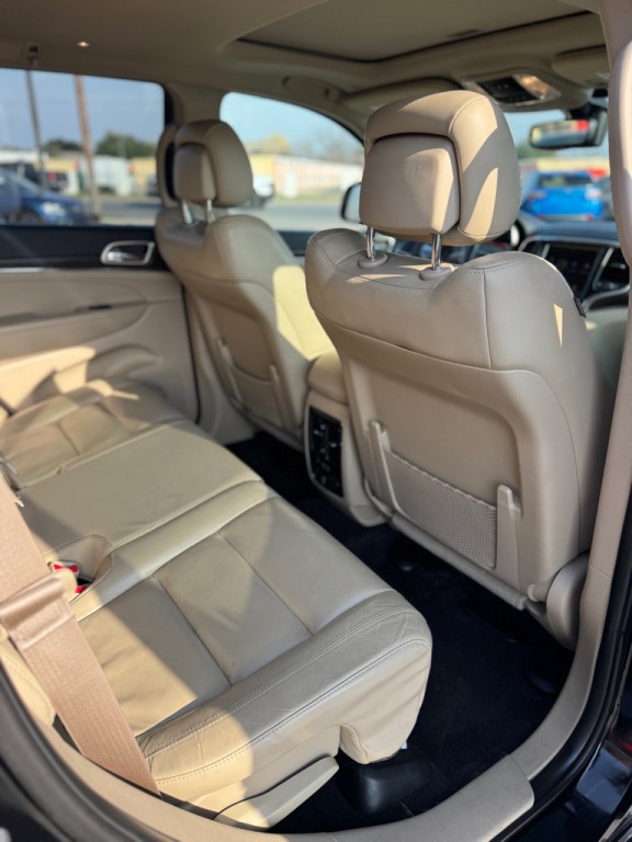 2017 Jeep Grand Cherokee Image 18