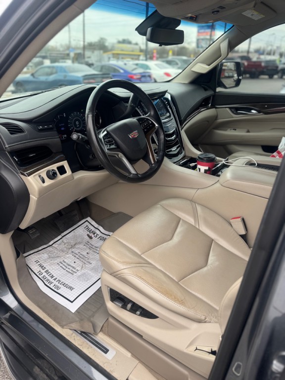 2019 Cadillac Escalade Image 12