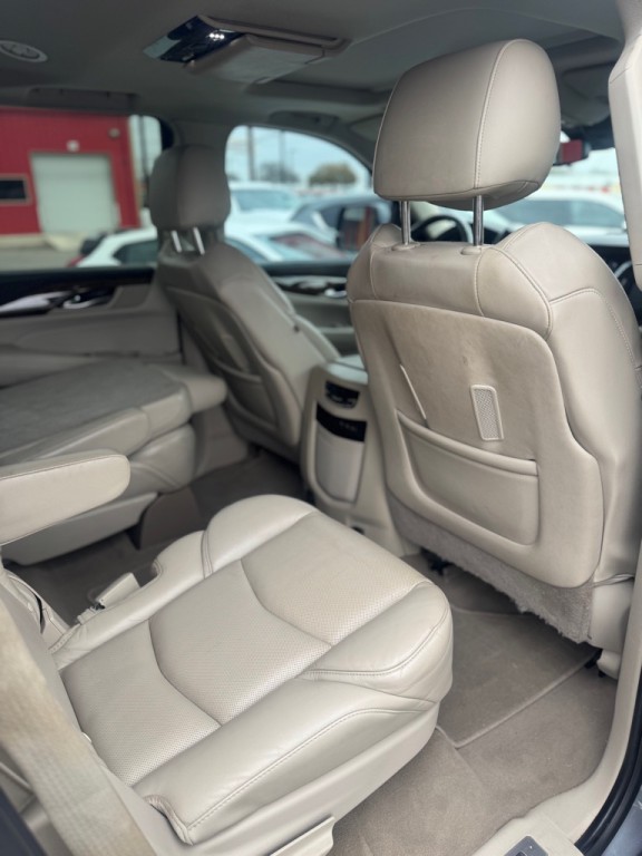 2019 Cadillac Escalade Image 19