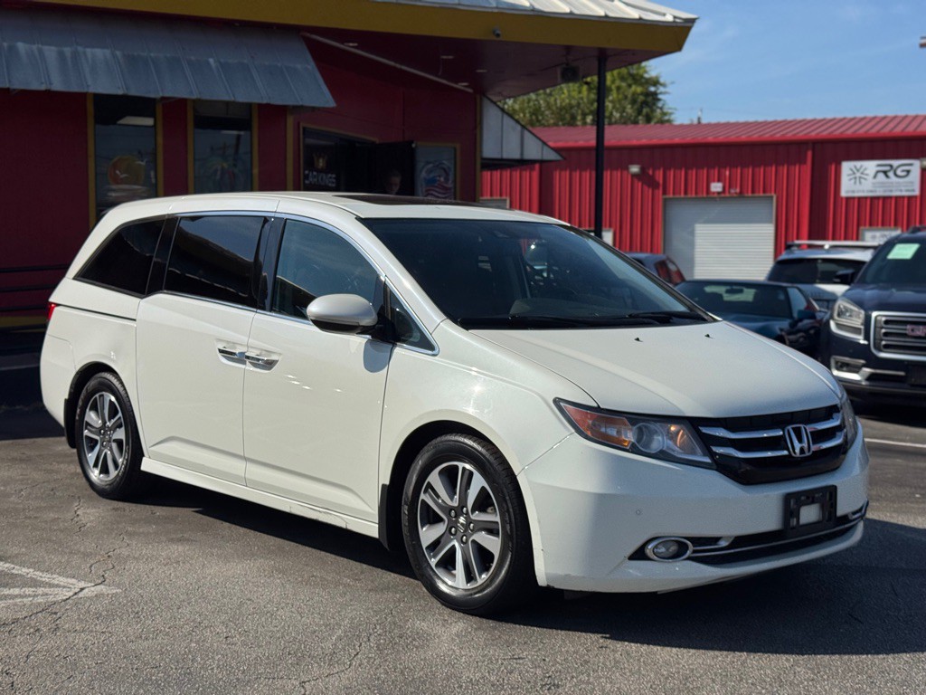 2016 Honda Odyssey Image 10
