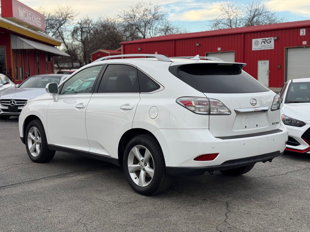 2011 Lexus RX Image 5