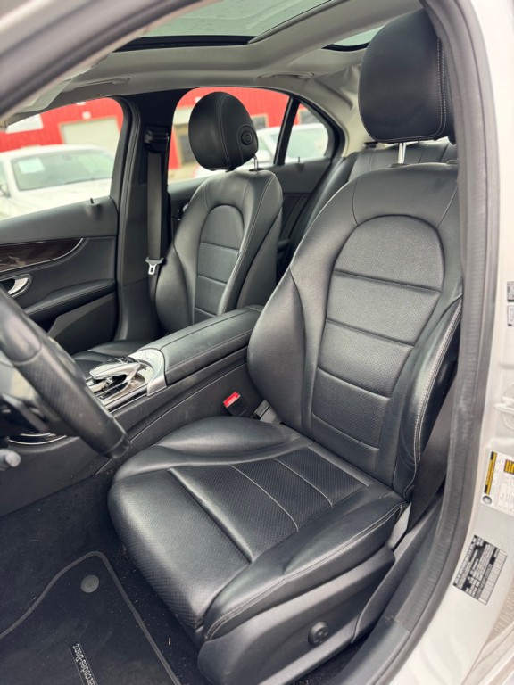 2015 Mercedes-Benz C-Class Image 14