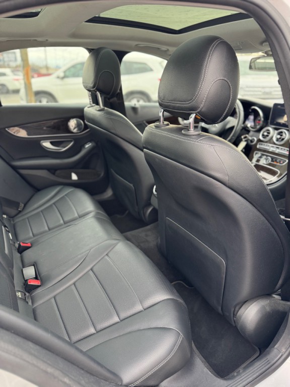 2015 Mercedes-Benz C-Class Image 19