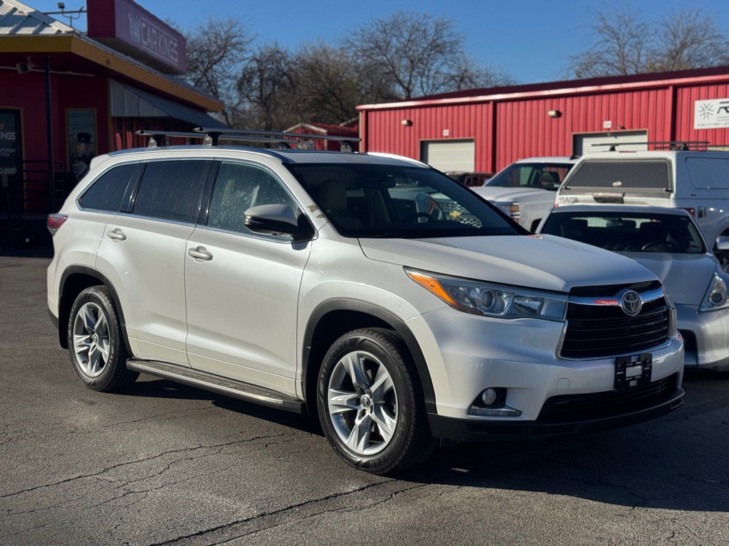 2016 Toyota Highlander Image 11