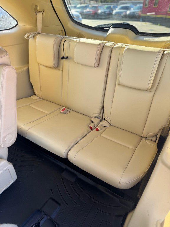 2016 Toyota Highlander Image 22