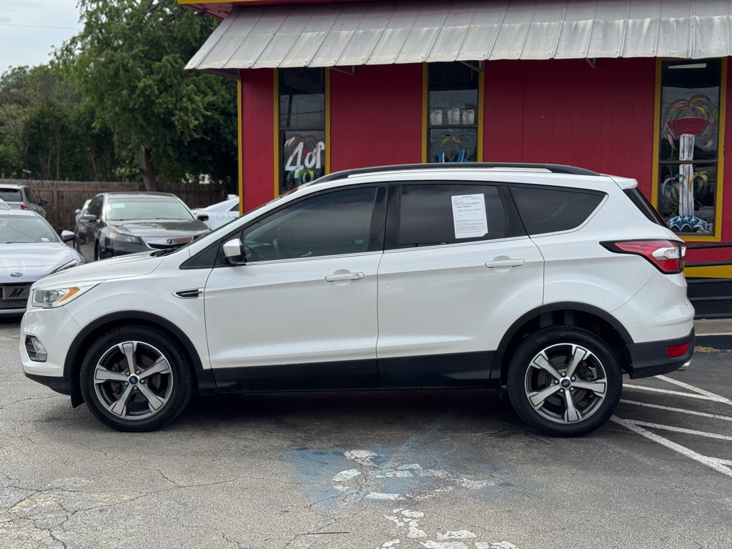 2017 Ford Escape Image 4