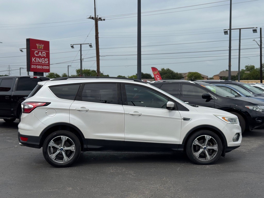 2017 Ford Escape Image 8