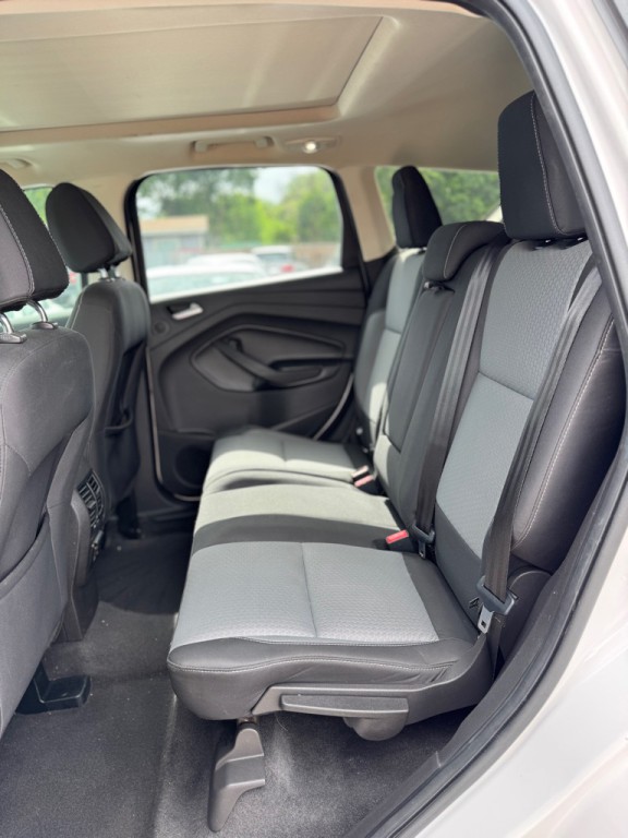 2017 Ford Escape Image 17