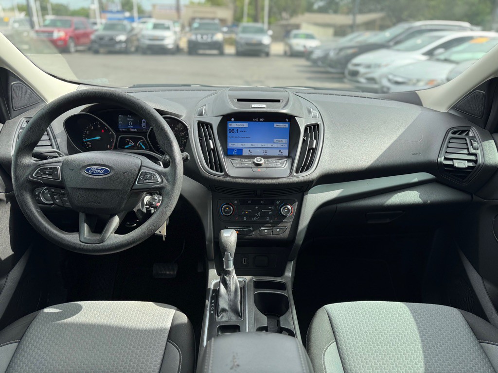 2017 Ford Escape Image 19