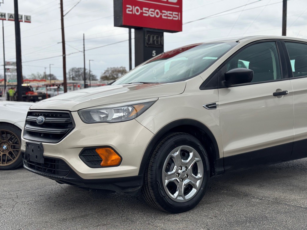 2018 Ford Escape Image 4