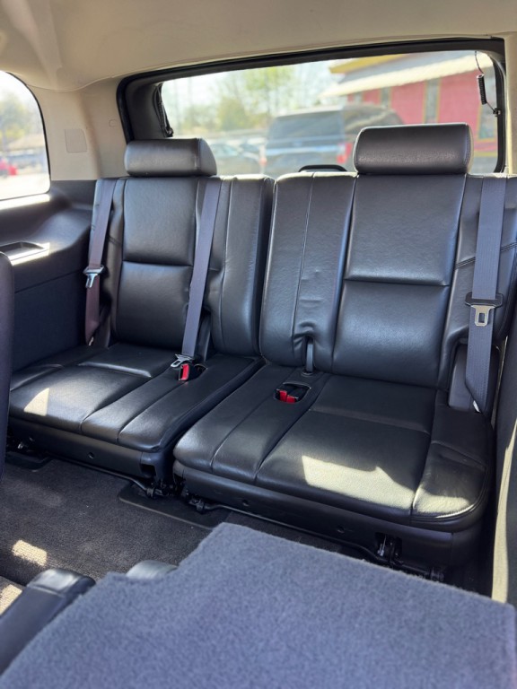 2011 GMC Yukon Image 18