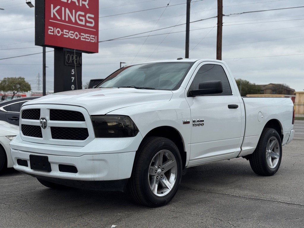 2015 RAM 1500 Image 3