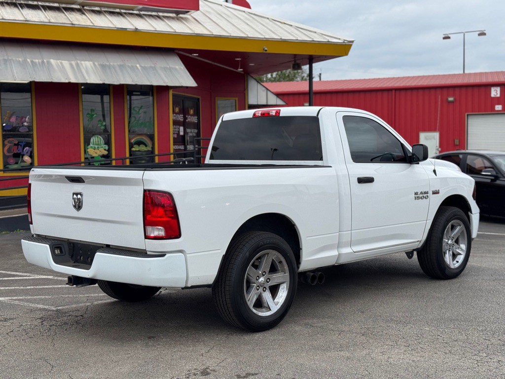 2015 RAM 1500 Image 8