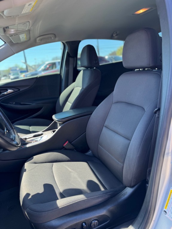 2021 Chevrolet Malibu Image 15