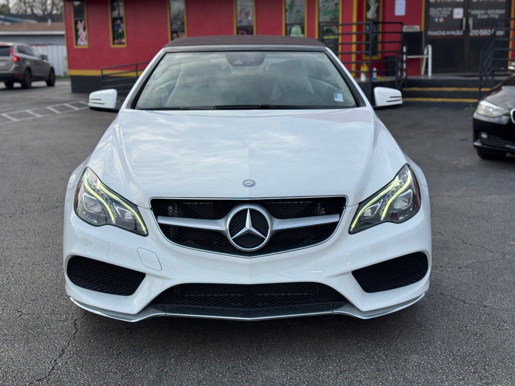 2017 Mercedes-Benz E-Class Image 12