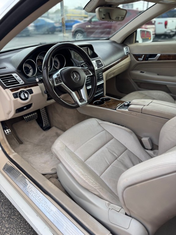 2017 Mercedes-Benz E-Class Image 13