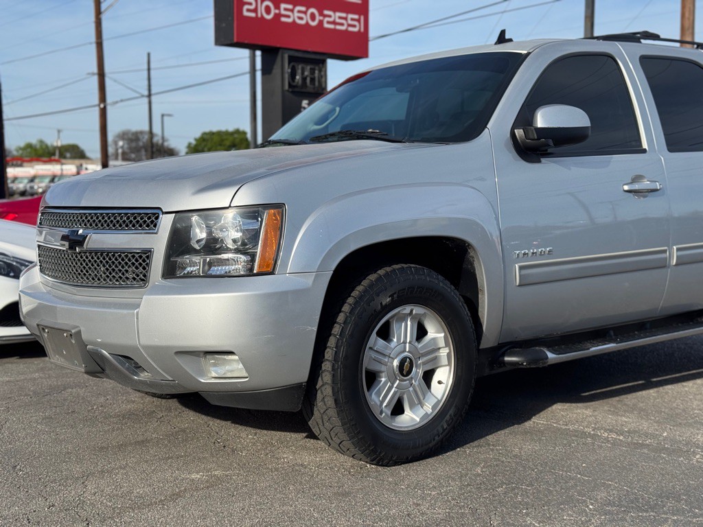 2013 Chevrolet Tahoe Image 4
