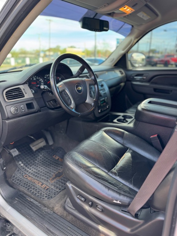 2013 Chevrolet Tahoe Image 12