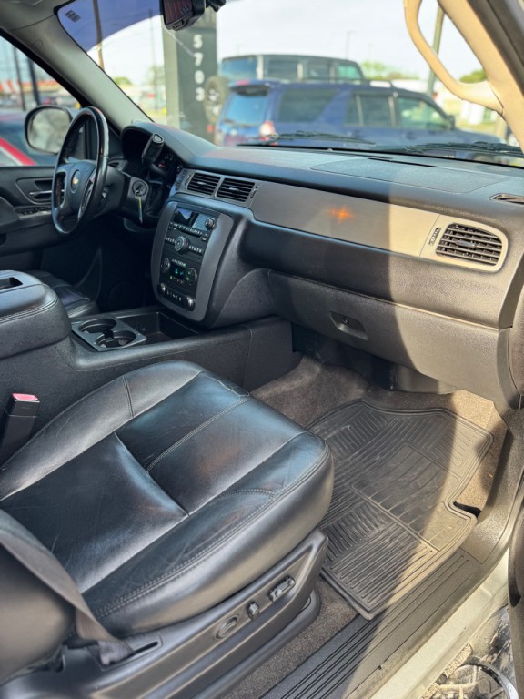 2013 Chevrolet Tahoe Image 15