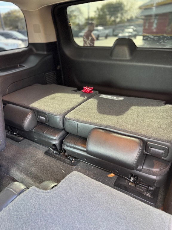 2013 Chevrolet Tahoe Image 20