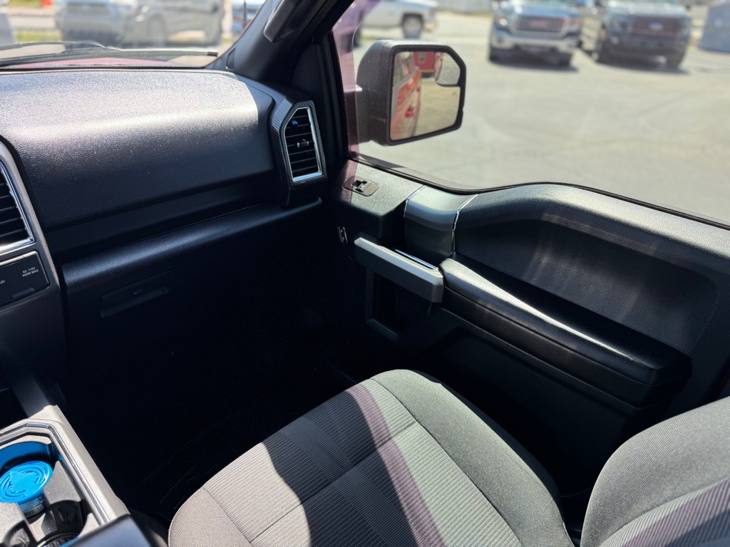 2015 Ford F-150 Image 23